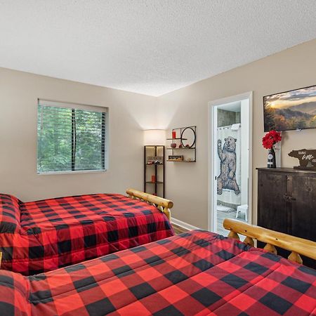 Obear Mountain Is A Newly Updated Condo In Chalet Village Of Gatlinburg! Zewnętrze zdjęcie