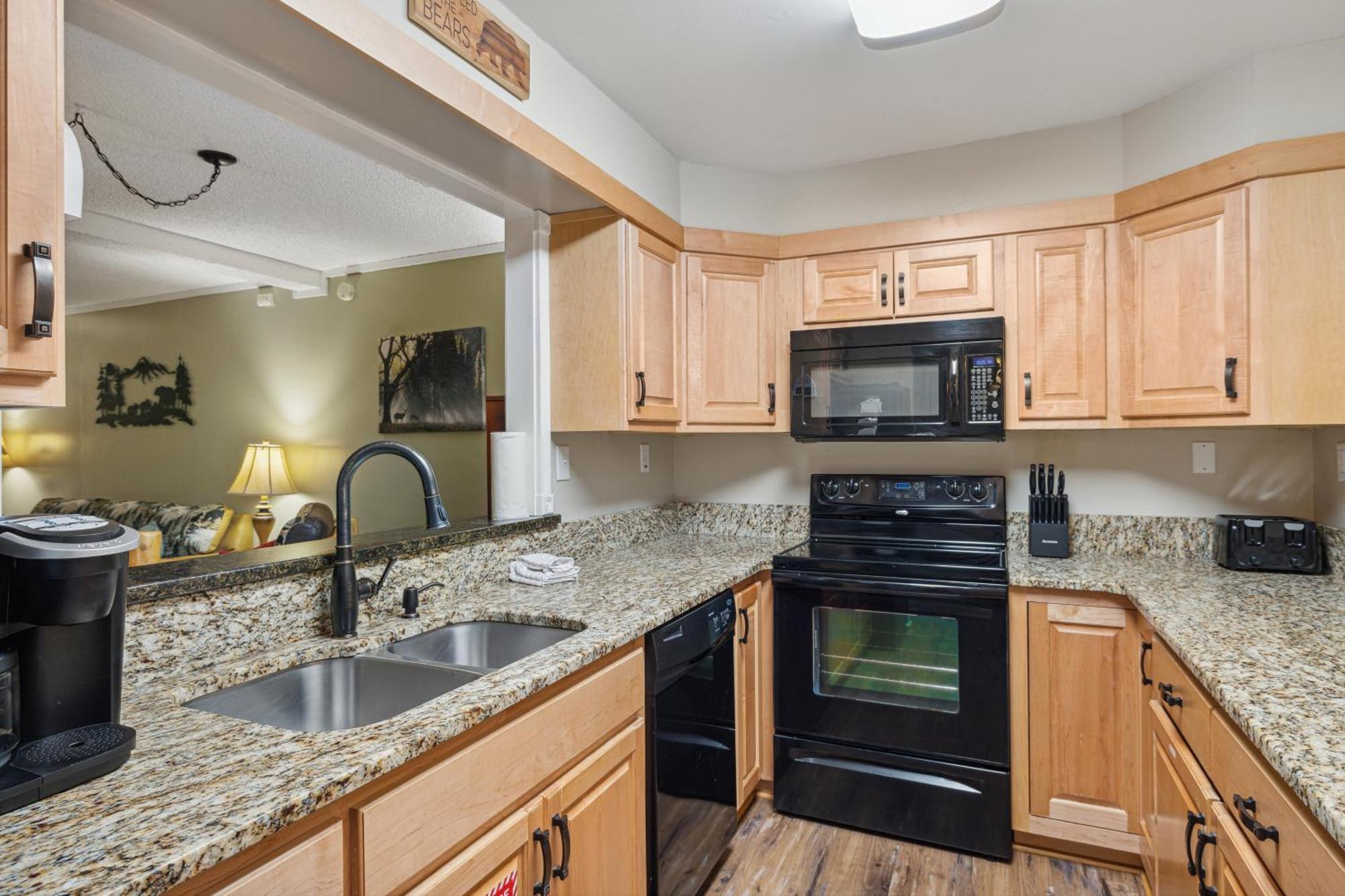 Obear Mountain Is A Newly Updated Condo In Chalet Village Of Gatlinburg! Zewnętrze zdjęcie